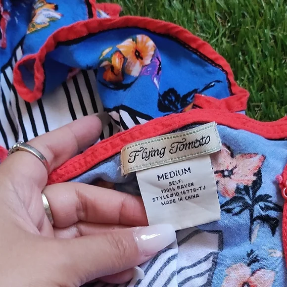 Flying Tomato DRESS - Picture 2 of 4